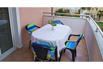 Croazia Privát Neviđane, Esterno